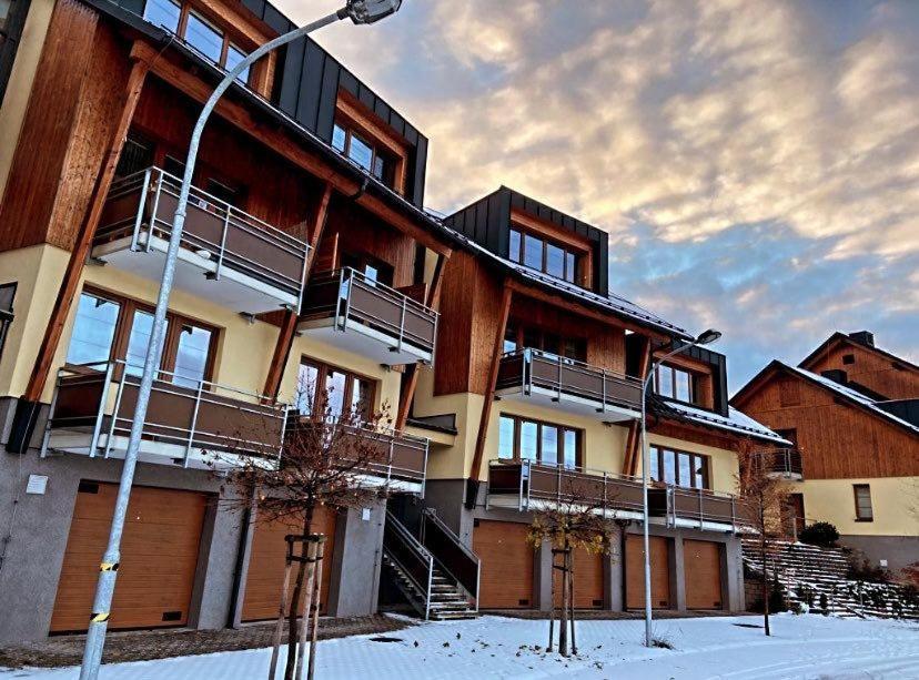 Apartman Na Vysine Apartment Vrchlabi Luaran gambar